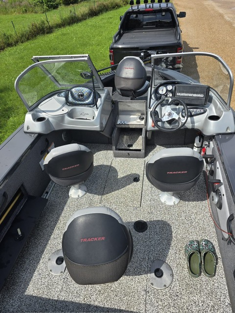 Till salu: Tracker Targa V18 i exelent skick – bild 4