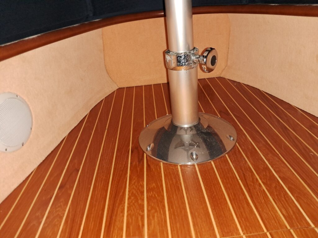 Till salu: Windy 32 Scirocco 2002 – bild 32