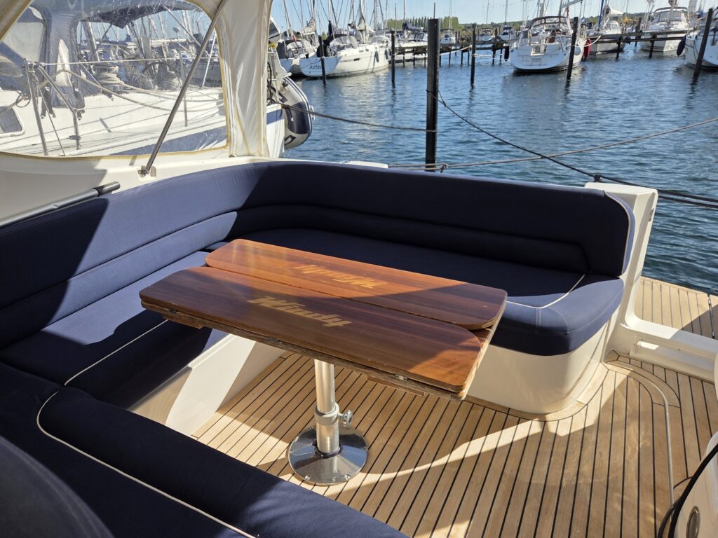 Till salu: Windy 32 Scirocco – 325 tim • 2 ägare • Dubbla KAD300 – bild 13