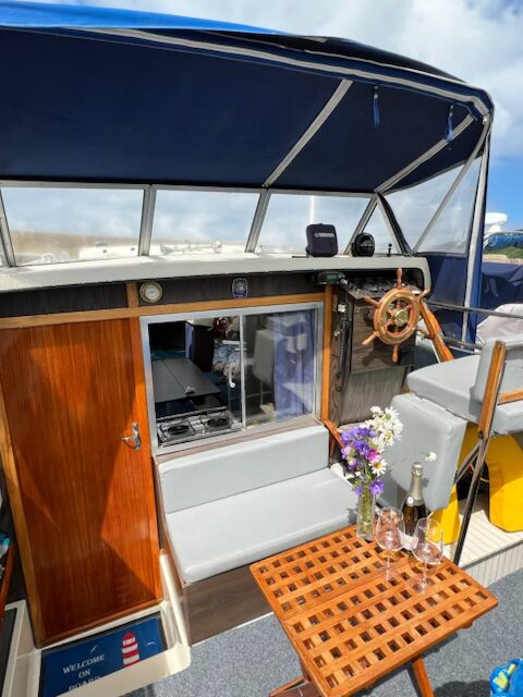 Till salu: KMV Plasir 1975 – Norsk kvalitetsbåt • Endast 17 byggda • Volvo Penta 150 hk – bild 4