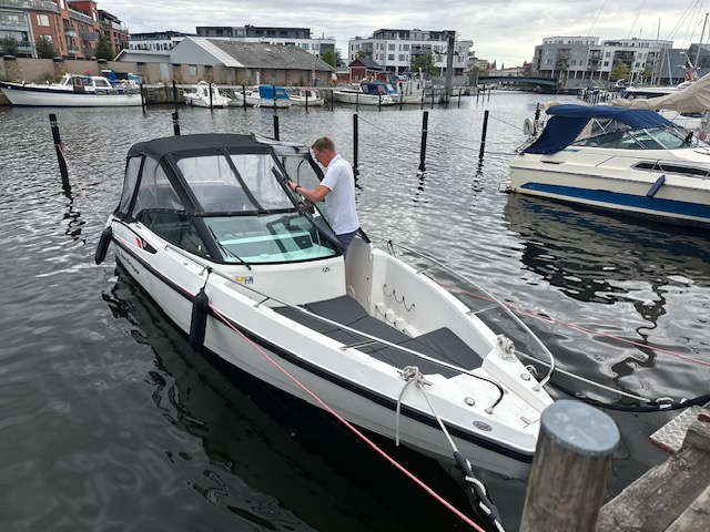 Till salu: Nordkapp Avant 705 Highline – Evinrude 200 H.O. | Endast 138,4 timmar | Trailer ingår – bild 30