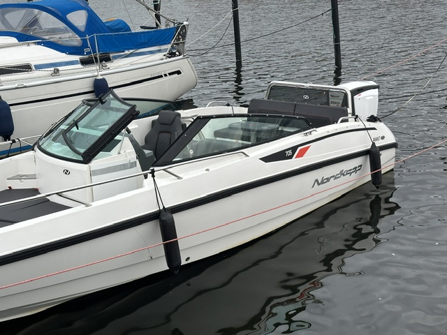Till salu: Nordkapp Avant 705 Highline – Evinrude 200 H.O. | Endast 138,4 timmar | Trailer ingår – bild 31
