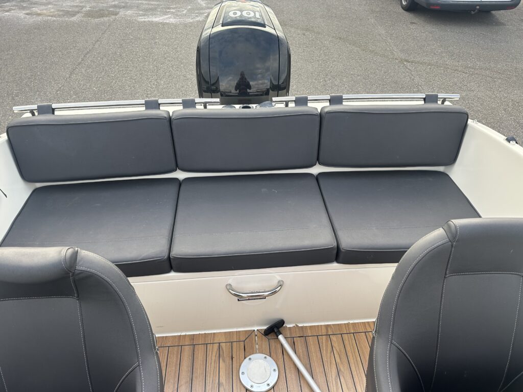 Till salu: UTTERN T51 2017 – MERCURY F100 • 135 TIMMAR • EN ÄGARE • BRENDERUP 80-TRAILER – bild 95