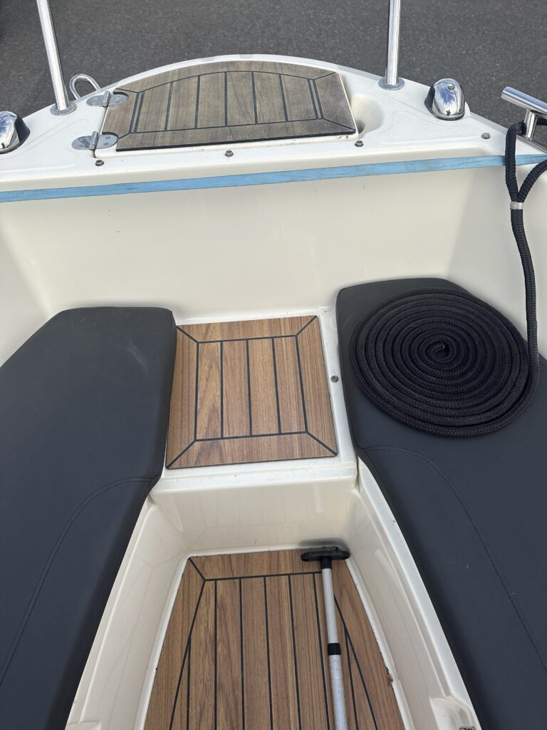 Till salu: UTTERN T51 2017 – MERCURY F100 • 135 TIMMAR • EN ÄGARE • BRENDERUP 80-TRAILER – bild 25
