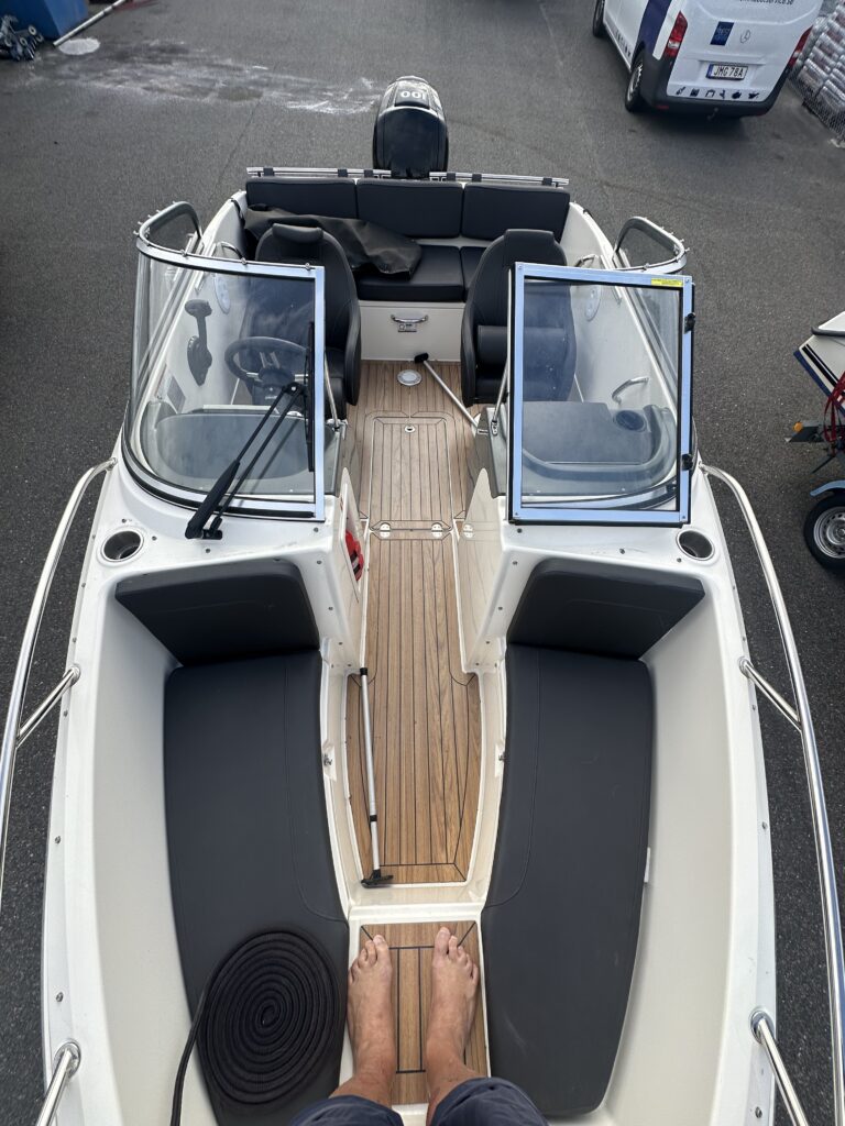 Till salu: UTTERN T51 2017 – MERCURY F100 • 135 TIMMAR • EN ÄGARE • BRENDERUP 80-TRAILER – bild 31